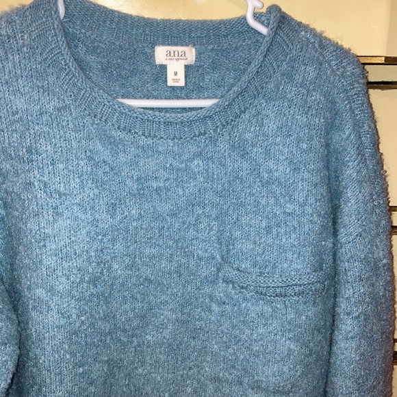 Long sleeve pocket sweater - Picture 2 of 3